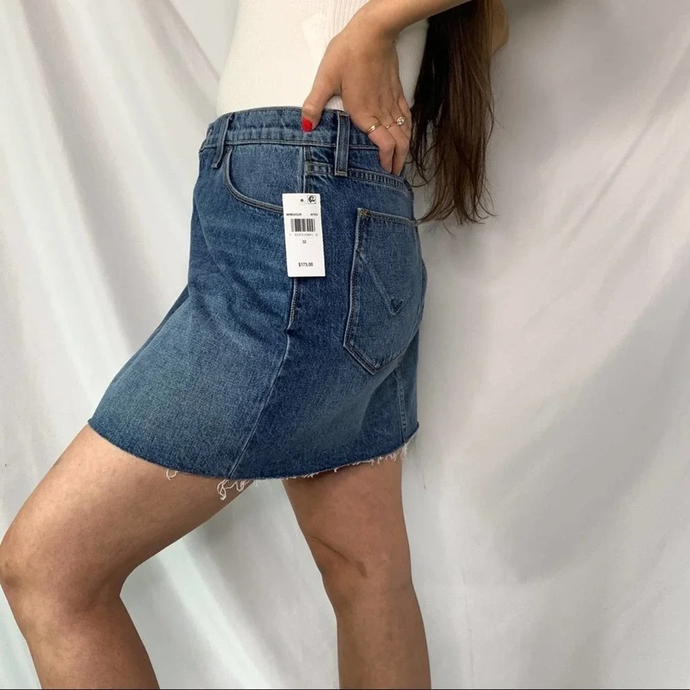 NWT Hudson Jeans Viper Dark Wash Denim Distressed Raw Hem Mini Skirt Size 32